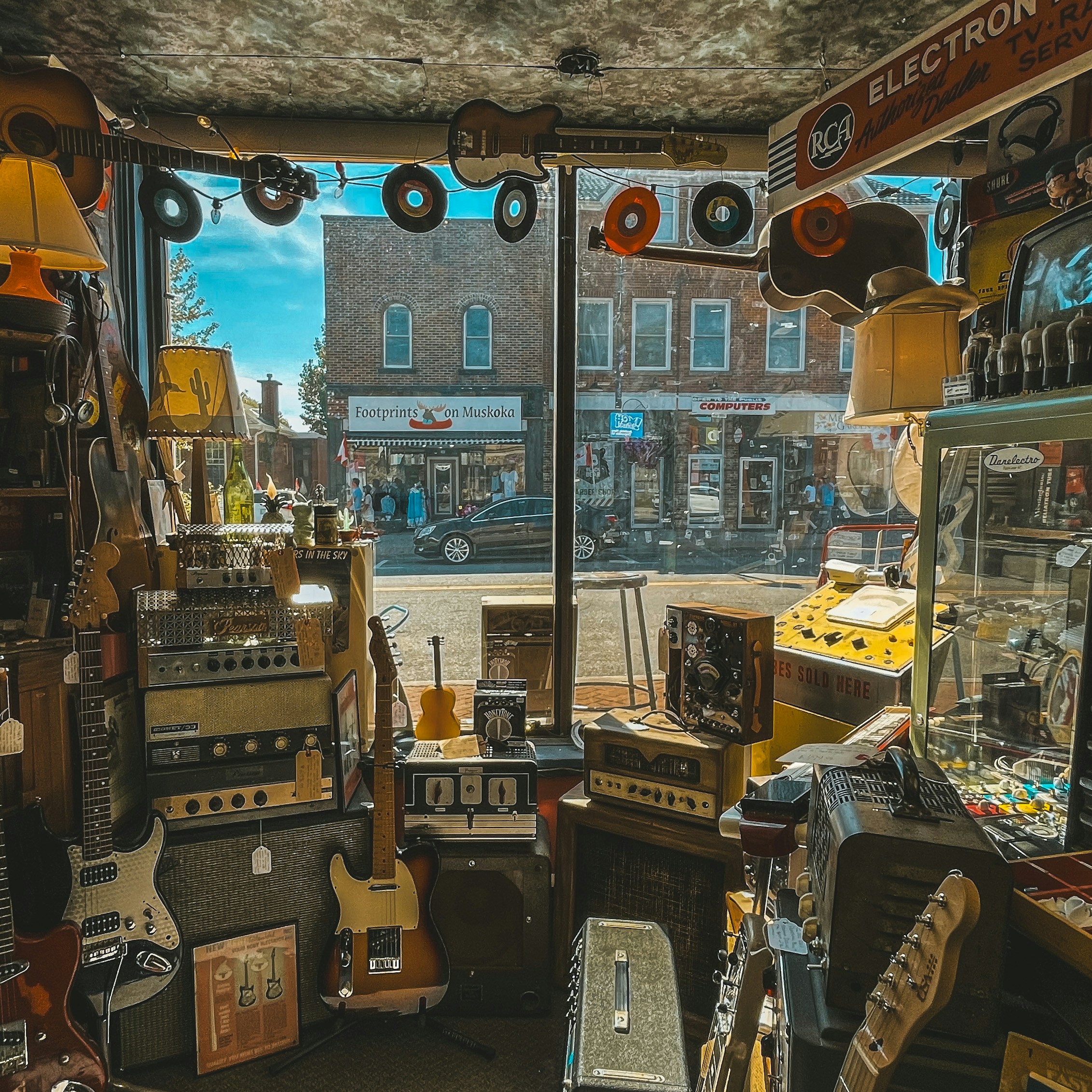 Alternative Rock Music Generator - Create Royalty-Free Alternative Rock Songs for free